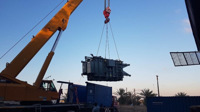 استبدال وتأهيل محول الطاقة الكهربائية بطريق المطار