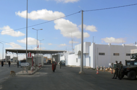 استئناف الحركة بالمعبر الحدودي بين ليبيا وتونس