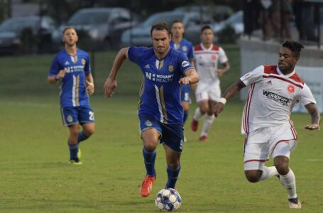 اللاعب الليبي أيمن زايد يحرز ثنائية في الدوري الأمريكي