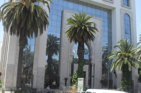 السفارة الليبية تعلق دراسة طلاب الجالية الليبية بالمدارس