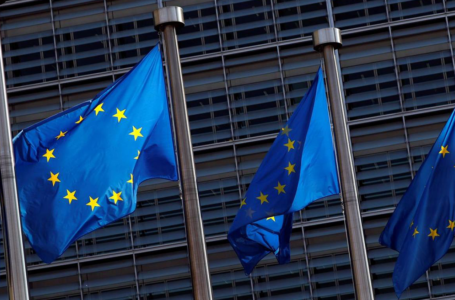 الاتحاد الأوروبي يطالب باتخاذ تدابير اقتصادية ومالية عاجلة لمواجهة كورونا