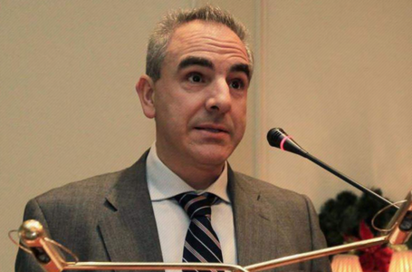 مستشار الأمن القومي اليوناني يقر بخطإ بلاده تجاه دعم حفتر