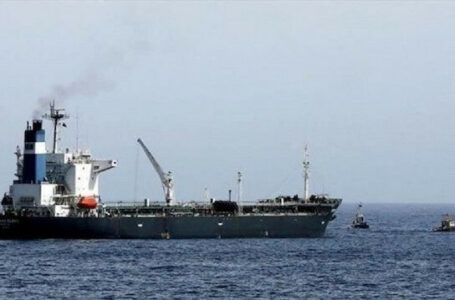 محور القتال البحري يكشف عن ضبط سفينة إماراتية إبان العدوان على طرابلس