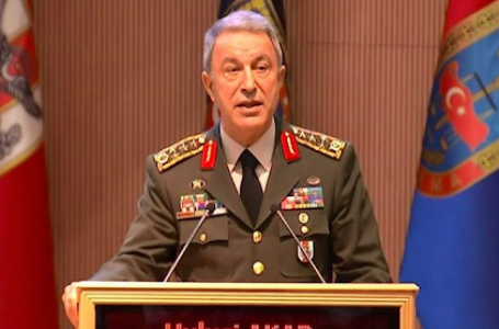 وزير الدفاع التركي: نتعاون عسكريا مع ليبيـا حتى تحقيق السلام والاستقرار