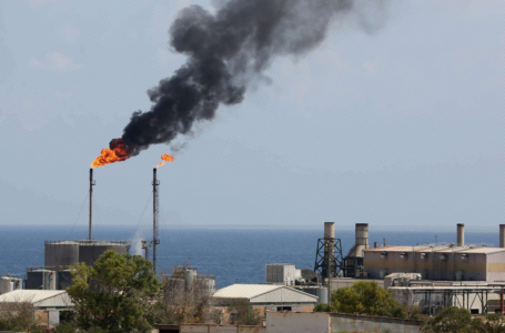 استئناف تصدير النفط في ميناء الزاوية للمرة الأولى منذ 8 أشهر