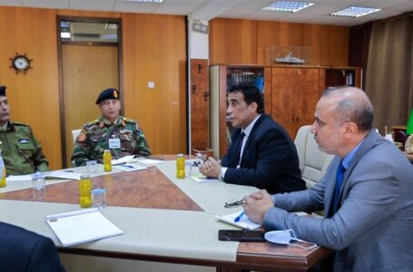 بصفته القائد الأعلى للجيش الليبي، الرئاسي يعقد اجتماعه الأول بمكتب القائد الأعلى بطرابلس