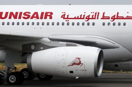 تأجيل عودة رحلات الخطوط التونسية إلى المطارات الليبية بسبب كورونا