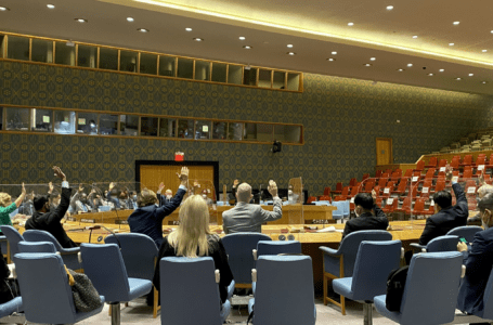 مجلس الأمن يصوت على تمديد ولاية البعثة الأممية حتى 31 يناير