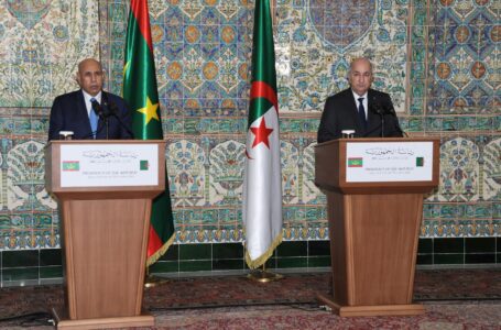 مباحثات جزائرية موريتانية حول الحلول السلمية للأزمة الليبية