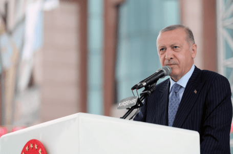 نواب المنطقة الشرقية يلتقون أردوغان لبحث العملية السياسية