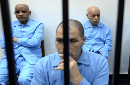تأجيل النطق بالحكم في قضية مذبحة سجن أبوسليم حتى 15 يونيو القادم