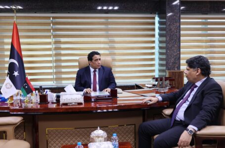 رئيس المجلس الرئاسي محمد المنفي يلتقي النائب العام الصديق الصور