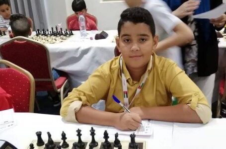 الناشئ عمرو فطيس يتوج ببطولة تونس للشطرنج