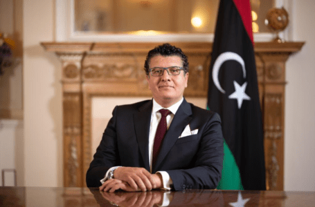 سفير ليبيا لدى المملكة المتحدة يحث الشركات البريطانية على الاستثمار أكثر في البلاد.