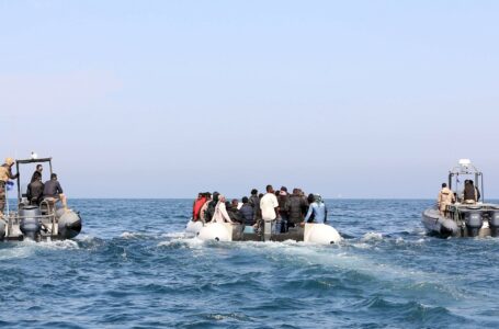 الغارديان البريطانية تؤكد تقديم شكوى لدى الجنايات الدولية تتهم سياسيين أوروبيين بالتآمر مع خفر السواحل الليبي