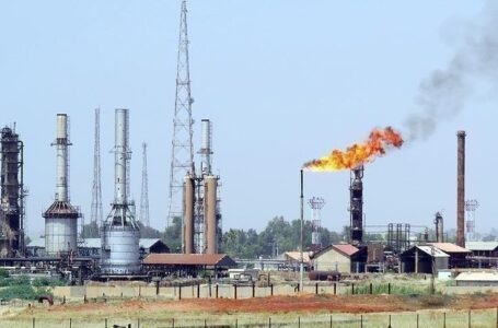 أيكوم نيوز ميد: عائدات ليبيا من النفط والغاز ستصل إلى 37 مليار دولار