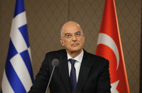 وزير خارجية اليونان: نرحب بأي خطوة من تركيا لتطبيع العلاقات وحل النزاع البحري