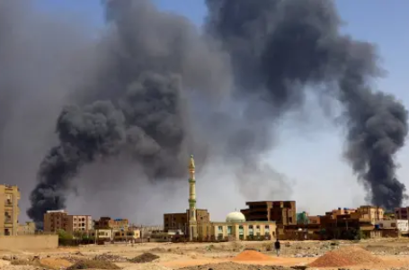 ميدل إيست آي: أزمة السودان قد تعرقل جهود السلام في ليبيـا.