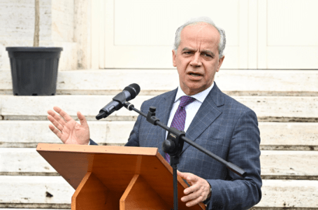 وزير داخلية إيطاليا يثمن تعاون تونس وليبيا في مكافحة الهجرة