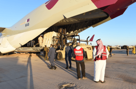 وصول الطائرتين الثالثة والرابعة من الجسر الجوي القطري لمساعدة المتضررين من الفيضانات والسيول إلى مطار بنينا