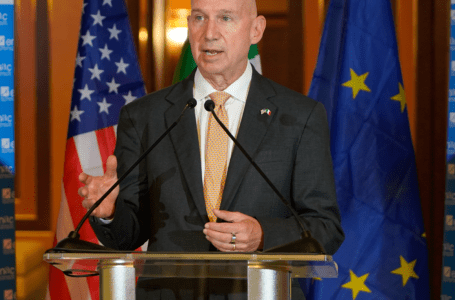 السفير الأمريكي لدى روما: نشارك إيطاليا البحث لحل الأزمة الليبية