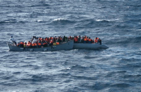 شبكات هجرة تتحول لمسار جديد من ليبيا إلى جزيرة غافدوس اليونانية