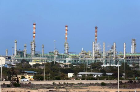 مؤسسة فرنسية: قوة الاقتصاد الليبي تتمثل في احتياطيات النفط والغاز الأكبر في إفريقيا