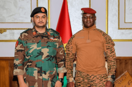 هل سيجعل حفتر ليبيا بوابة الروس إلى الساحل؟